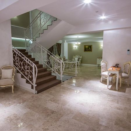 French Boutique Hotel บราชอฟ ภายนอก รูปภาพ