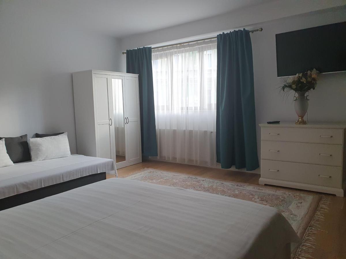 French Boutique Hotel บราชอฟ ภายนอก รูปภาพ